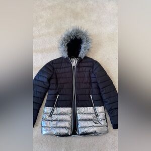 Kenzie girl black regular hood puffer girls jacket size 10/12